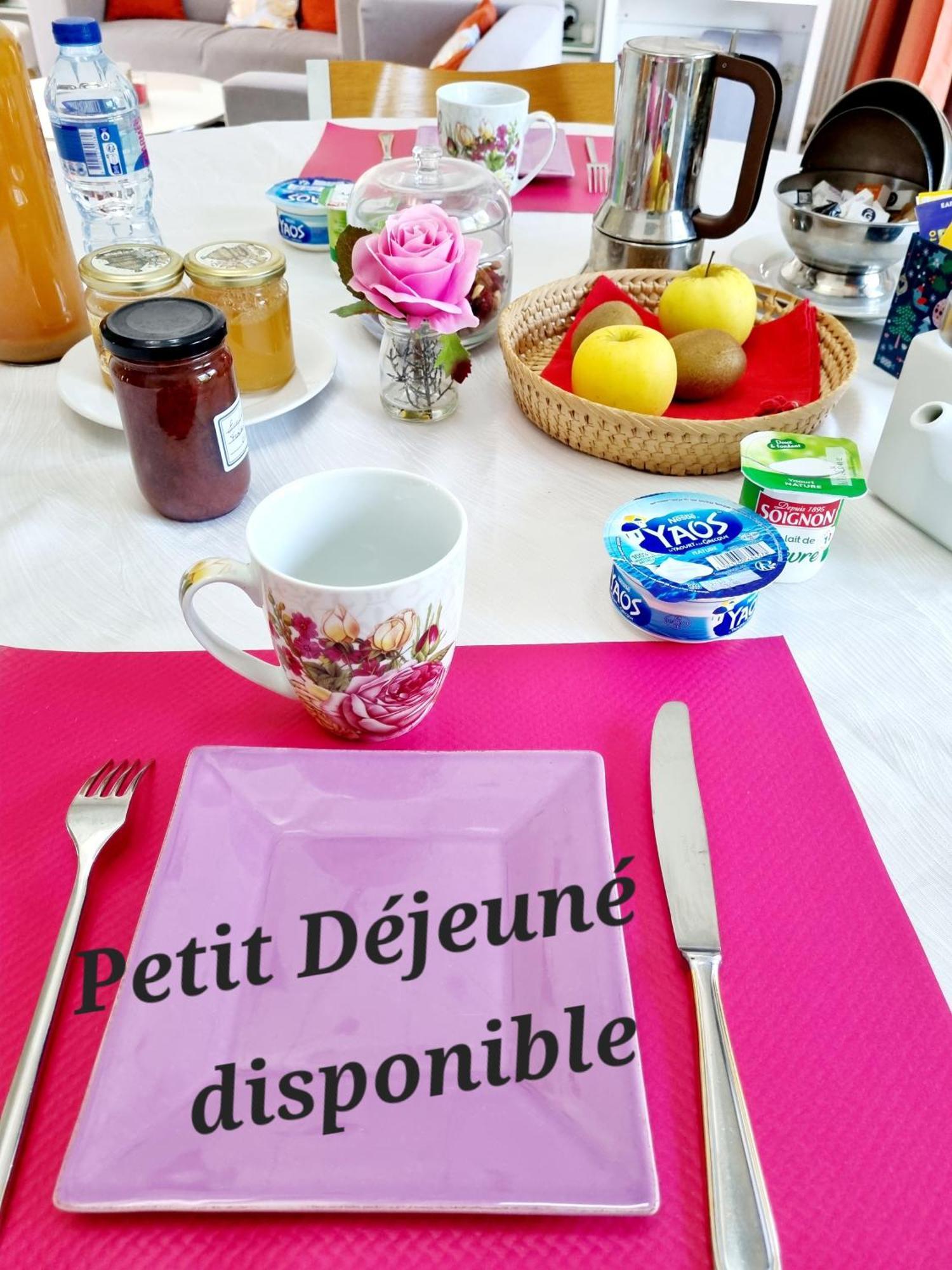 Belle Maison D'Art Verdoyante & Jardin Saint-Remy-les-Chevreuse Luaran gambar